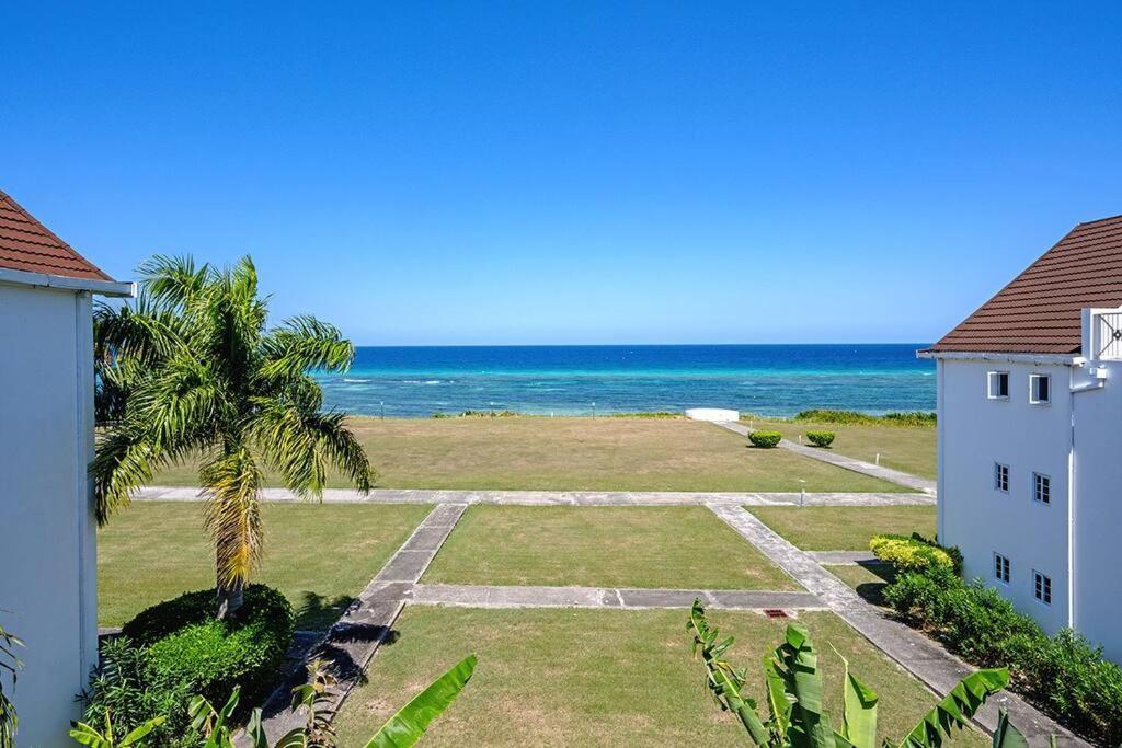 Palm Ja Sce22 - Elegant 2 Bedroom With Beach & Pool Access Montego Bay Exteriör bild